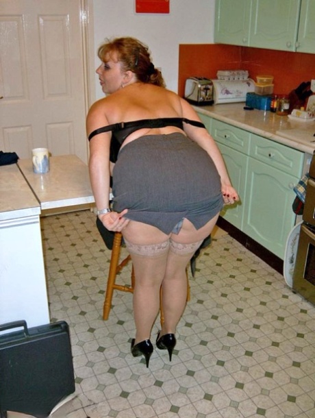 bbw wrestling cambro sexy naked image