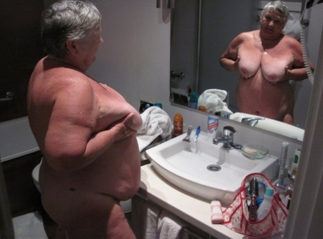 girlfriends bbw in bikini free naked photos