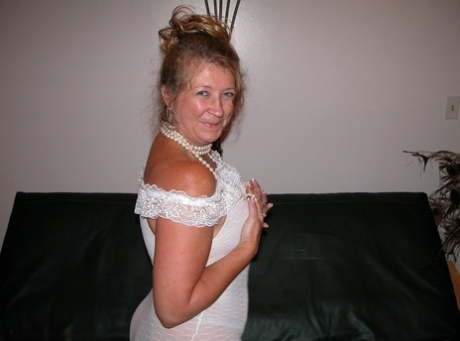 soft fat beautiful naked gallery