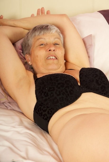 hot sexy curvy girl hot sex picture