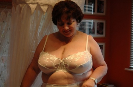 busty plumper enjoys riding and sucking his big rod sex images