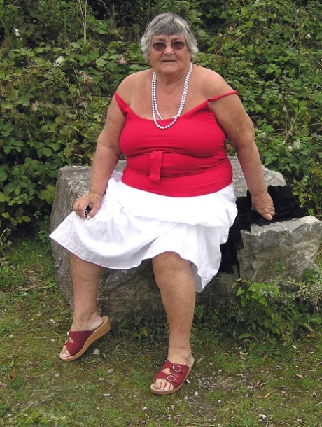 fat grandma gets fucked hd archive