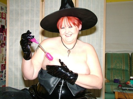 bbw monster tits sucks adult archive