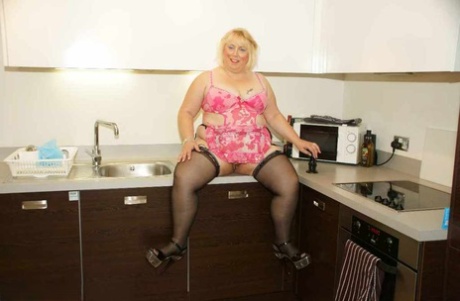 thick ballerina hot sexy picture