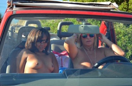 fat girls tribbing pornos galleries