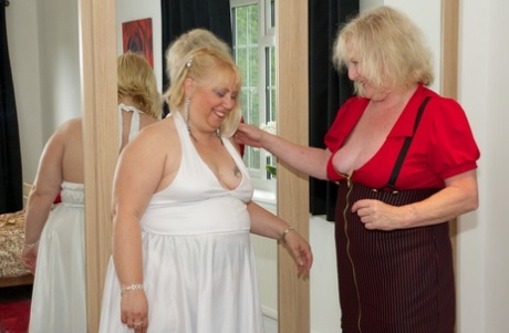 bbw redhead milf nude hot nude pictures