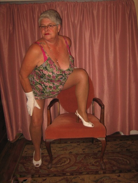 thick phat blonde hardcore fucked erotic picture