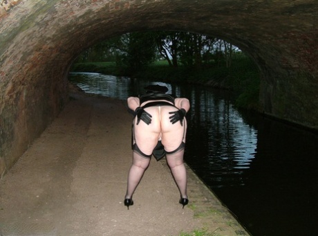 crysta bbw pornographic images