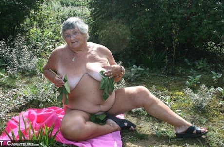 orylan bbw nude picture