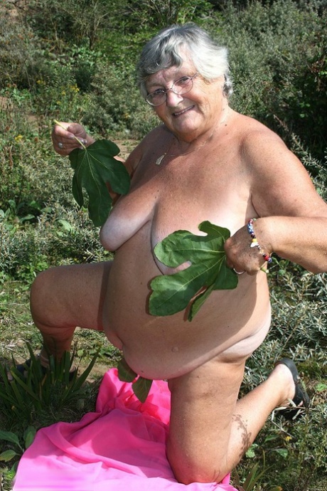 curvy arab milf pretty pics