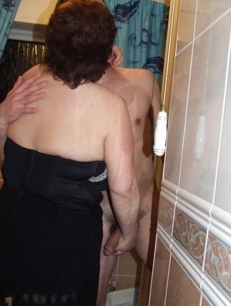fat stepsis free nude photo