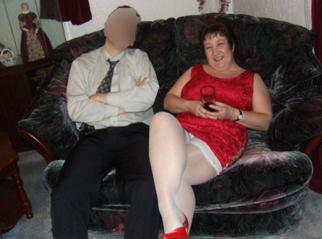 chubby girl in stockings sexy nude picture