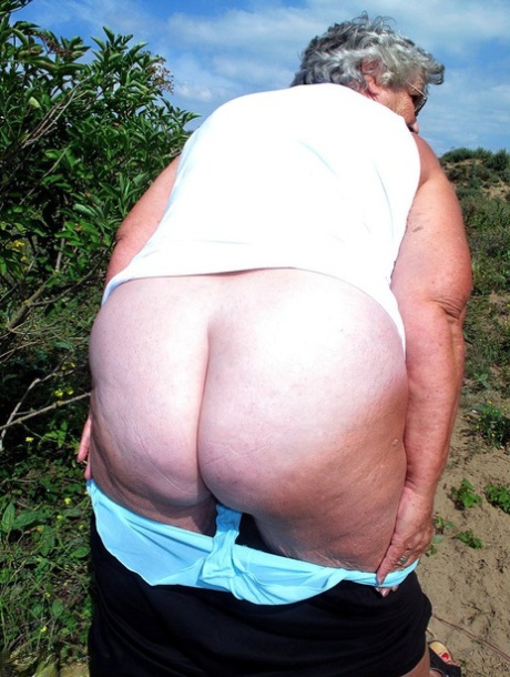 Grandma Libby pretty pornstar images