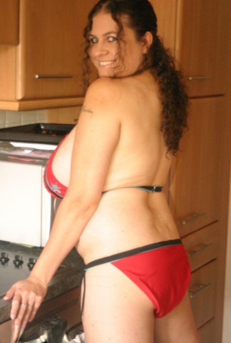 super sexy super sized bbw fucks her soaking wet pussy best pictures