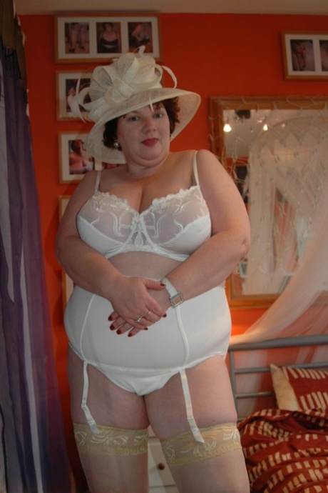 bbw hunter s art nude gallery