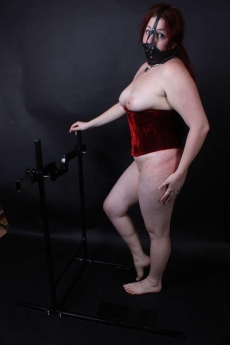 chubby teen gets anal xxx archive