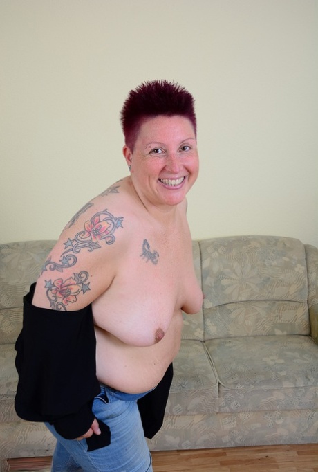 bbw smoke naked gallery