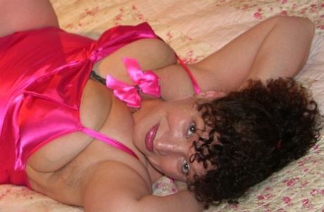 thick thick naked galleries