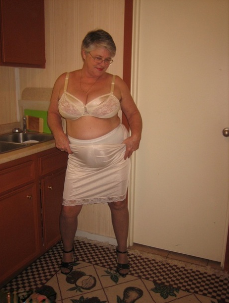 fat wife sucking cock point of view hot xxx img