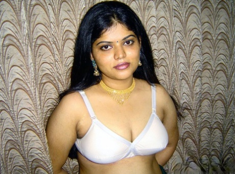 thick thigh cosplay top images