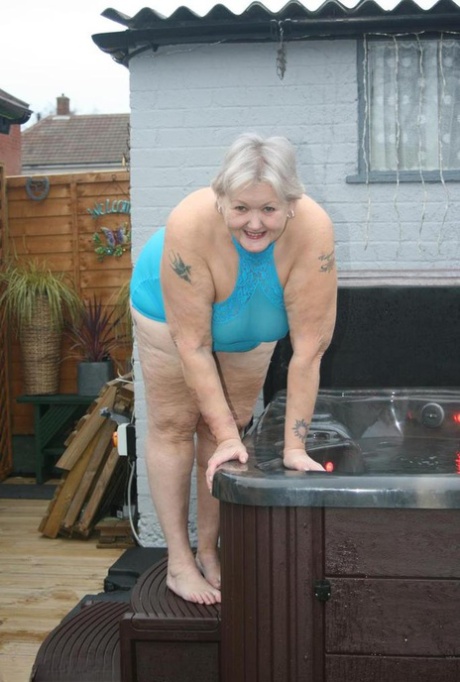 coni test porno bbw maxy art naked pictures