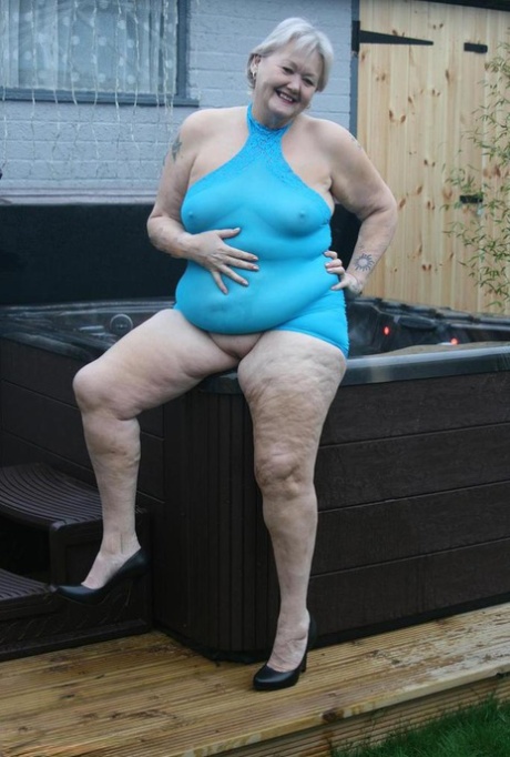 bbw aunt and nephew hot xxx pictures