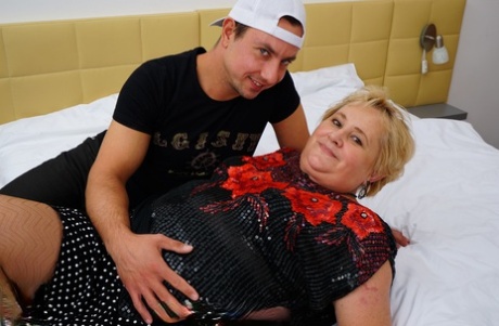 bbw granny masturbation free porn image