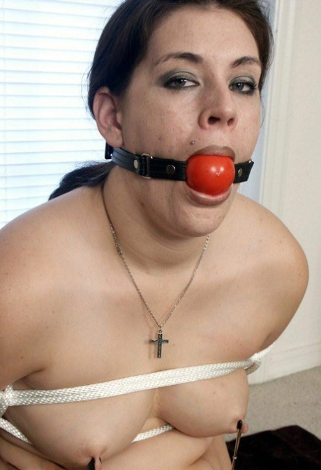 fat granny piss nudes img