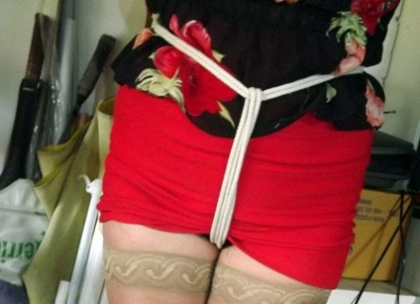 thick christmas hot naked images