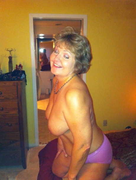 thick latina with large breasts hot img