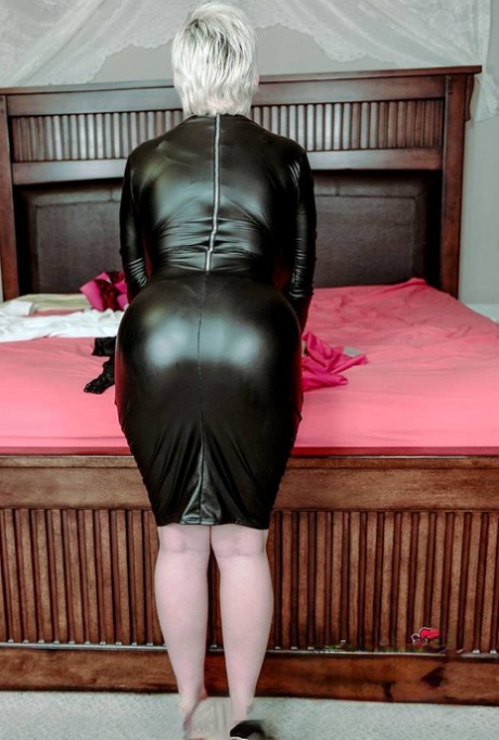 namio lesbian bdsm chubby hot xxx photo