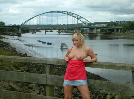 thick blonde milf riding best image
