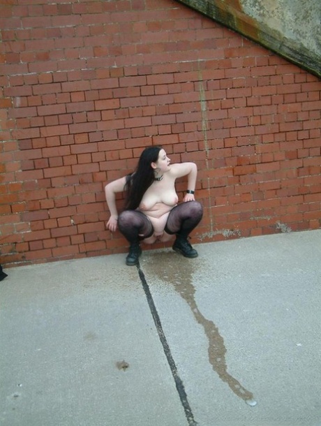 bbw casting full top archive