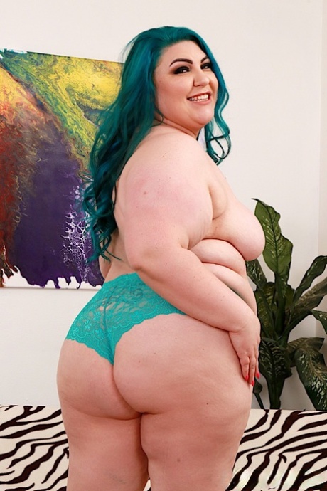 charlotte hurtz bbw art porn pic