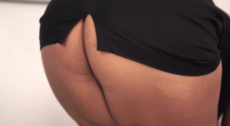 thick alternative girl art nude photos