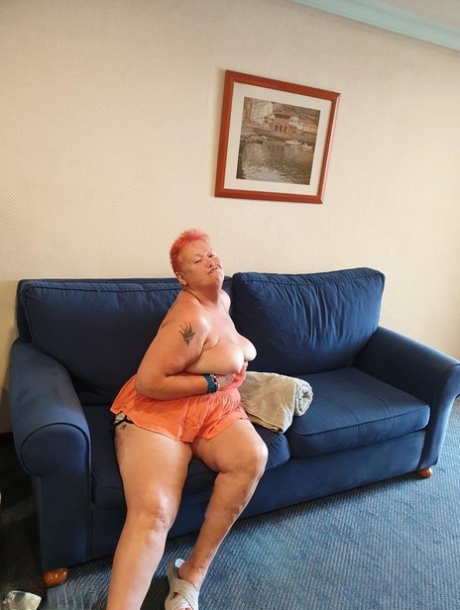 curvy granny bbc free galleries