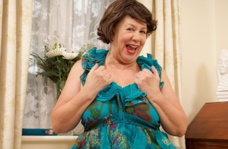 bbw anty hd pics