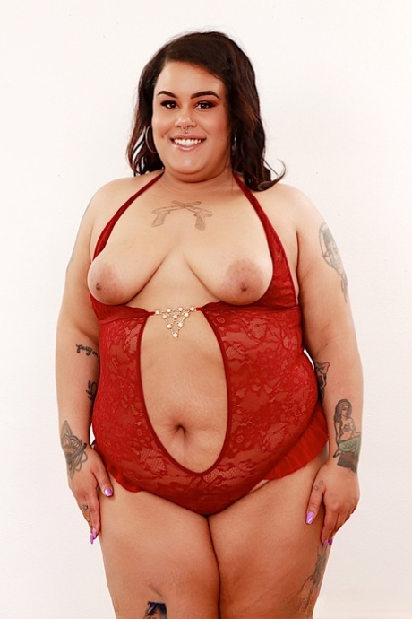 bbw submits to black beautiful pictures