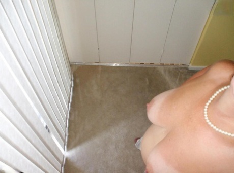 slim thick anal pornographic galleries