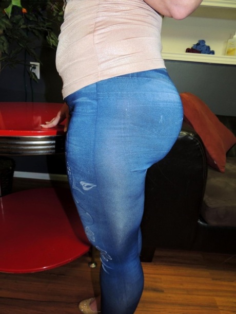 fat bunda beautiful nude photos