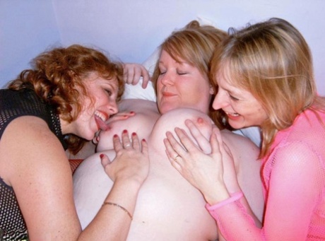 thick upskirt pornographic galleries