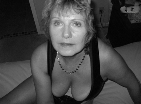 thick bosnian hot archive
