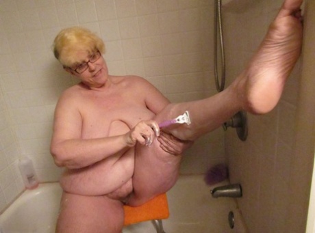 fat mum fucking big cock free sex pics