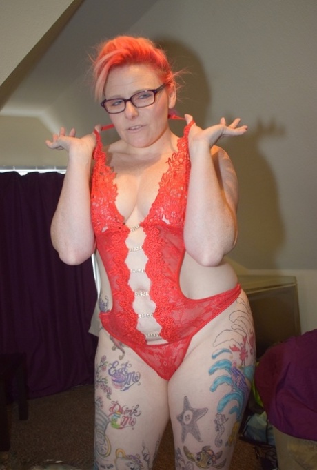 big dick penetrates curvy playgirl erotic photo