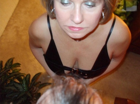 thick amateur slut hot pics