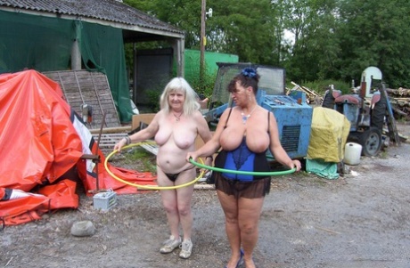 bbw tank top sexy naked image
