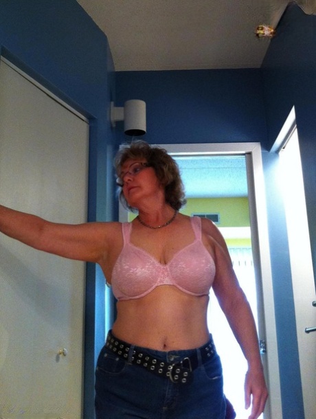 mature old and fat blonde with the man at them home art naked photo