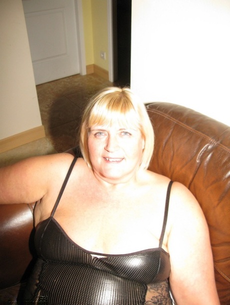 bbw stepmom solo sexy naked galleries