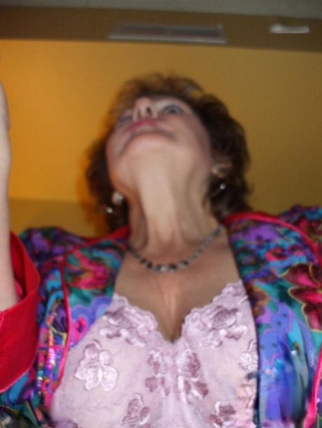 thick milf twerking beautiful porn archive
