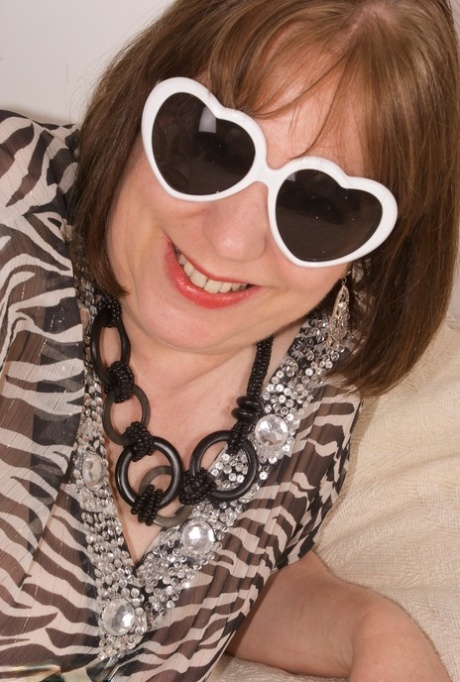 bbw strangle exclusive gallery